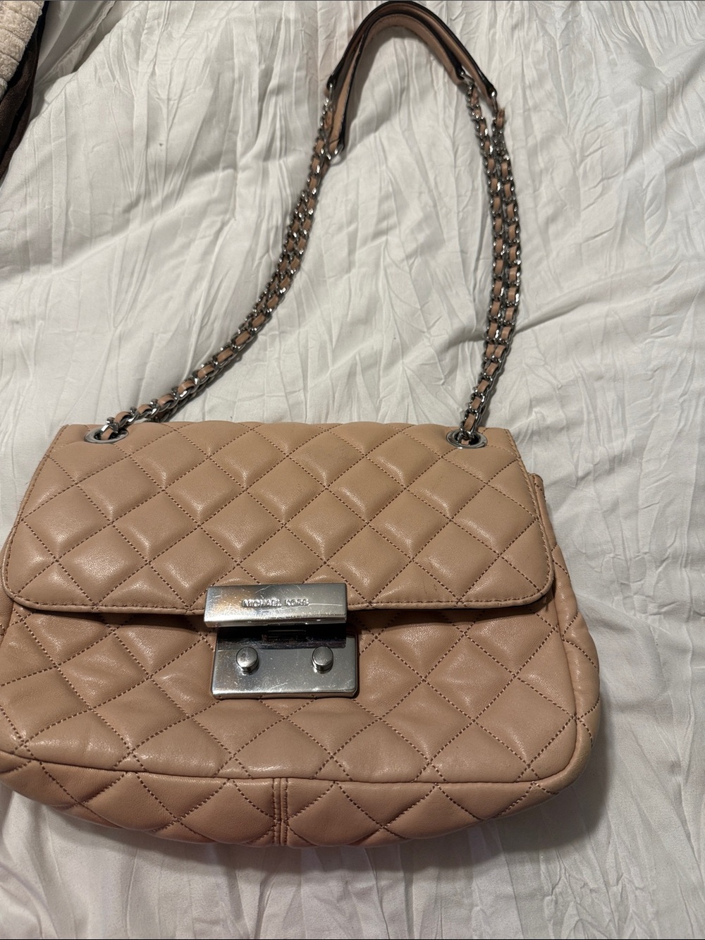 Quilted Leather Shoulder Bag in Beige